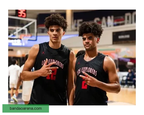 三大状元热门两人出局 迪班萨首轮遭淘汰 彼得森绝杀仅剩布泽尔冲冠